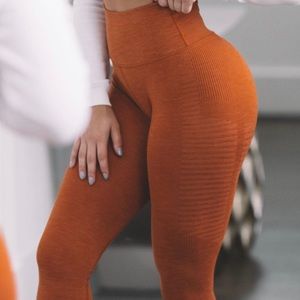 Alphalete Halo Leggings-Burnt Orange
